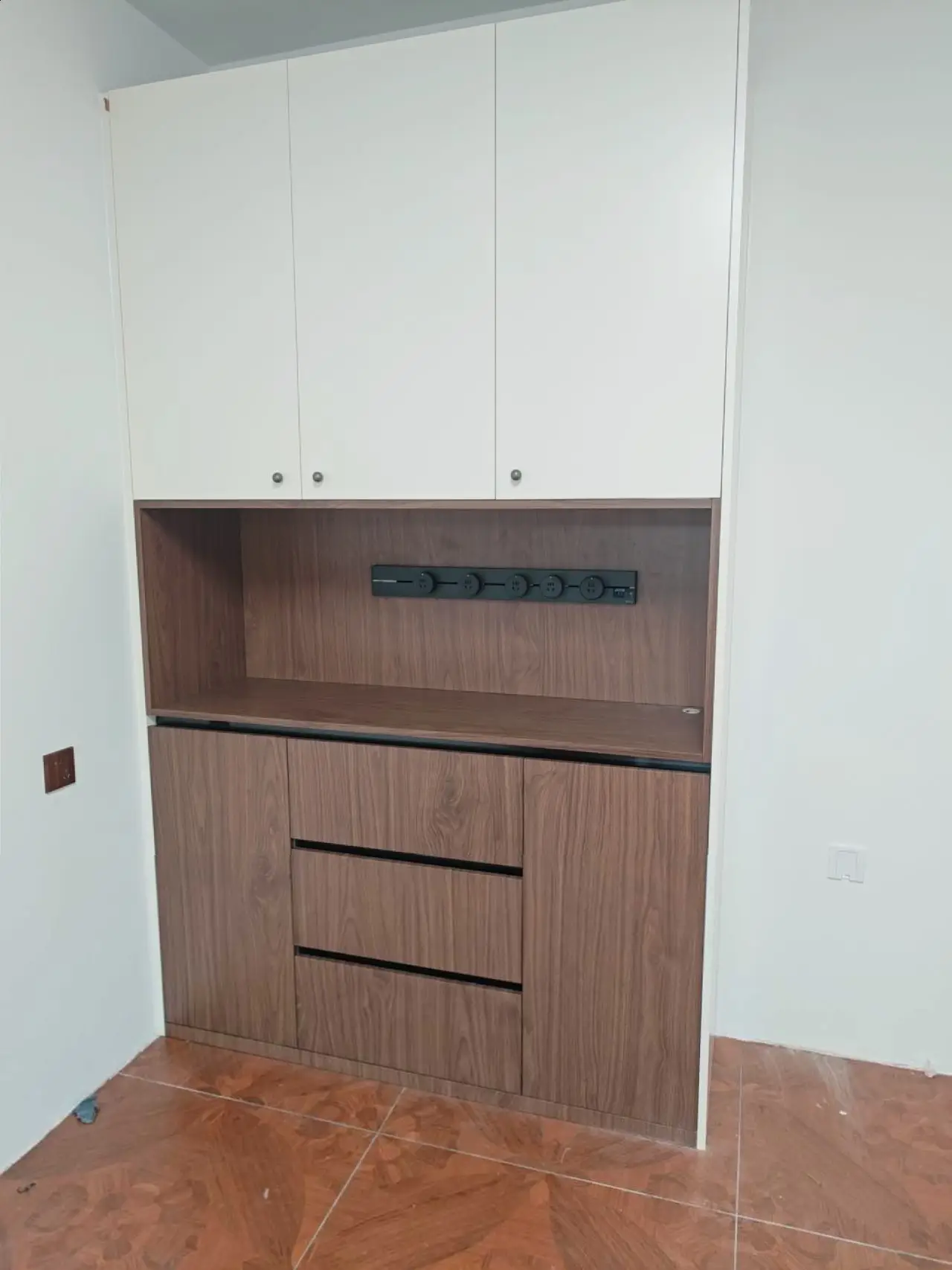 北京櫥柜定制哪家便宜？探秘北京恒春廚房設(shè)備有限公司